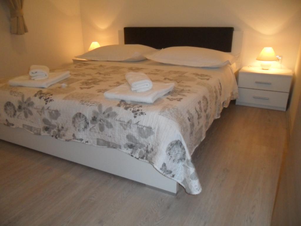 Apartman Soda Apartment Trogir Exterior photo